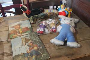 lot 3299 image: Vtg. Fisher Price Pull Toy and More