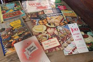 lot 3307 image: Vintage Cookbooks