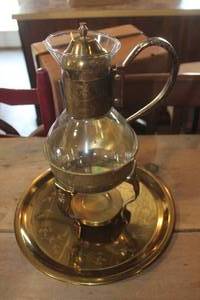 lot 3332 image: Vintage Coffee Beverage Carafe