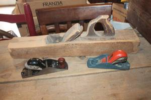 lot 3383 image: Vintage Wood Planes