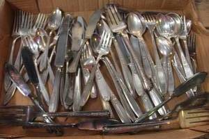 lot 3396 image: Vintage Misc. Silverware