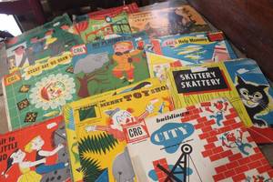 lot 3411 image: Vintage Childrens Records