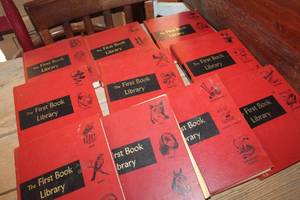 lot 3412 image: Vintage Childs First Library Books 1952