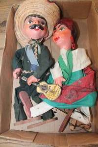lot 3415 image: Vintage Marionette Mexican Puppets