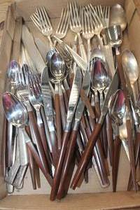 lot 3427 image: Flat of Vintage Misc. Silverware