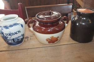 lot 3447 image: Vintage Crock Jug and More