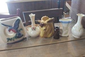 lot 3448 image: Vintage Vases
