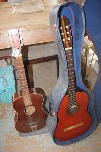 lot 3479 image: Vintage Guitars one with Carrying Case