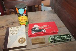 lot 3483 image: Vintage Empty Candy Boxes & More