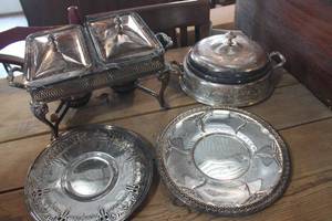 lot 3509 image: Vintage Silver Serving Pieces