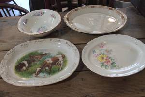 lot 3510 image: Vintage Serving Platters one with damage & Bowl