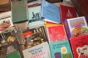 lot 3534 image: Vintage Cookbooks