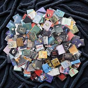 lot 40397 image: 100Pcs Book Miniatures Set, Mini Books for DIY Crafting, Dollhouse, Decor Accessories