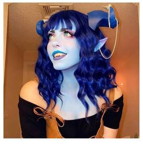 lot 28589 image: 14 Short Dark Blue Curly Wig For Women Girls Heat Resistant Fiber Wigs Halloween Cosplay Daily PartyCap (Dark Blue) - Retail $20
