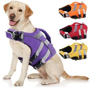 lot 28632 image: Reflective Dog Life Jacket, Dog Life Vest for Swimming BoatingAdjustable Pet Lifejackets, High Flotation Doggie Swimsuit with Rescue Handle for Small Medium Large Dogs - Retail $23