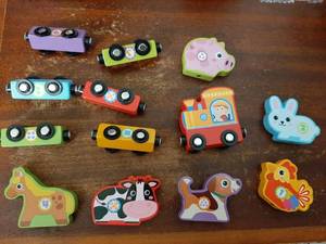 lot 28691 image: Toddler Sorting & Stacking Toy with Wooden Magnetic Animal Train, 6 Farm Number Stacking Blocks Nesting Set, Montessori Educational Preschool Toy for Toddlers Boys Girls Kindergarten Gift - Retail $20
