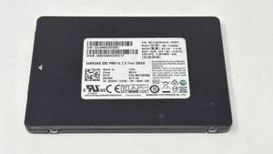 lot 117 image: Samsung SSD PM871b 2.5 7mm 256GB MZ-7LN256F -