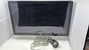 lot 136 image: Apple thunderbolt monitor  - Retail $0