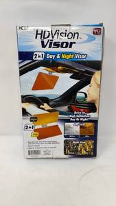 lot 147 image: As Seen on TV HD Vision Visor  Glare Reducing Glasses - Retail $39