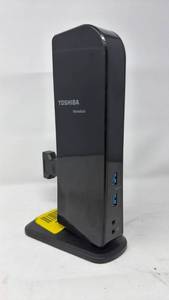 lot 198 image: Toshiba Dynadock Docking Station USB 3.0 HDMI Ethernet - Retail $0