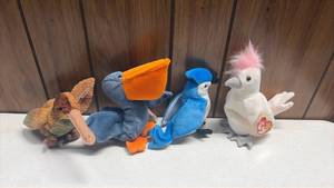 lot 332 image: (4) Ty Beanies, All New, All Tagged