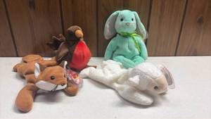 lot 345 image: (4) Ty Beanies, All New, All Tagged