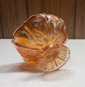 lot 213 image: Small Vintage Imperial Glass Propeller Pattern Marigold Orange Carnival Glass Footed Compote
