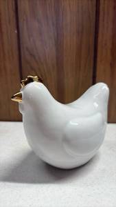 lot 119 image: White Ceramic Chicken Figurine with Gold Accents