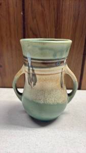 lot 124 image: Ceramic Vase with Handles Multicolor Glaze