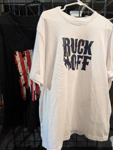 lot 195 image: 2 novelty T-Shirts