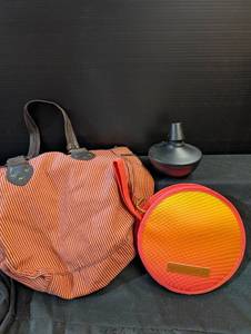 lot 216 image: picnic set
