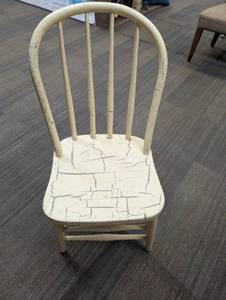 Chippy Yellow chair