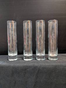 lot 241 image: bud vases