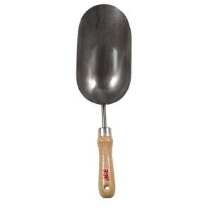 lot 19179 image: Ace Wood Handle General Purpose Garden Shovel