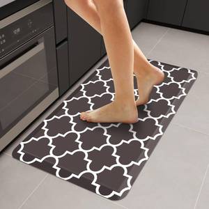lot 110 image: WISELIFE Anti Fatigue Floor Mat, Thick, 20 x 39, 45 Inch, Chocolate - Retail $28