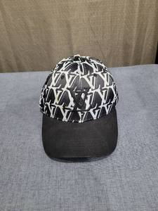lot 1537 image: Boutique-Style Hat