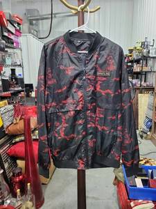 lot 1554 image: BRNISLIKE Black Red Camo Windbreaker Jacket Size 2XL