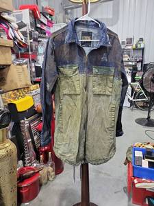 lot 1565 image: Copper Rivet Denim Jacket XL Two-Tone Blue Green