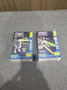lot 1587 image: Snap Ships Build to Battle BP-48 Biped Mech DA-63 Turbine Drone 2-Pack