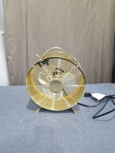 lot 1592 image: Metal Retro Desk Fan with Handle and Power Cord