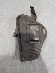 lot 1631 image: Scopuma Bulldog Gun Holster with Carry Strap