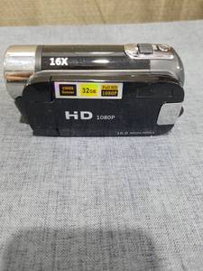 lot 1639 image: HD 1080P Digital Video Camera 16X Zoom 32GB CMOS Sensor