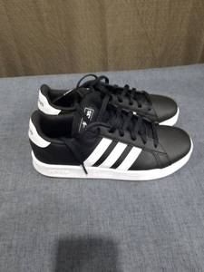 lot 1678 image: adidas Grand Court Lace-Up Sneakers Black White Size 3.5 US