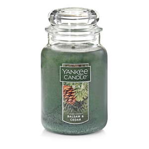 lot 1711 image: Yankee Candle Balsam & Cedar Original Large Scented Jar Candle  22 oz