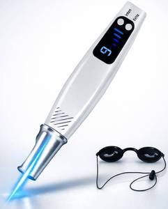 lot 2073 image: Blue Pen Lightweight - Retail $140.65