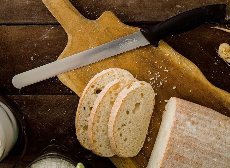 lot 18 image: Professional 10 inch Serrated Bread Knife for kitchen with Ergonomic handles, Bread Cutter, Ultra-Sharp Stainless Steel  Perfect for Slicing Bread, Cake