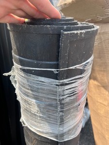 lot 36 image: 8 Heavy Duty Truck Bed Mat - Ribbed Design