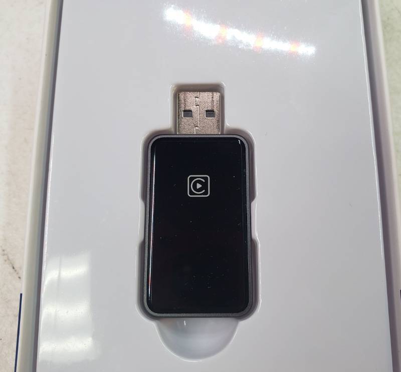lot 27778 image: Wireless CarPlay Adapter for Apple iPhone iOS 10 - Retail $30