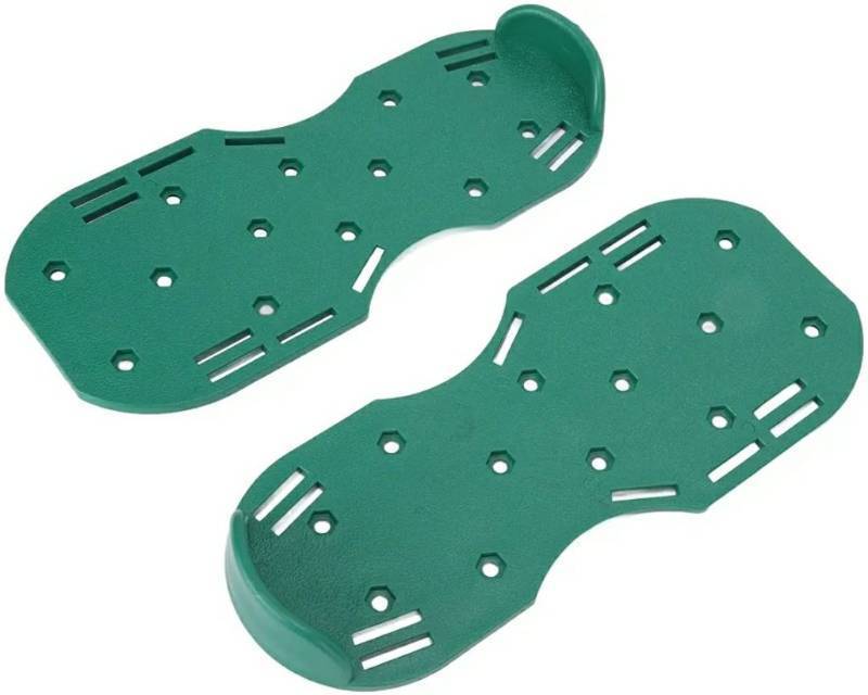 lot 27803 image: Lawn Aerator Shoes, Grass Spike Sandals with Zinc Alloy Metal Buckle Strap for Gardening Lawns Gardens Construction (Green) - Retail $30