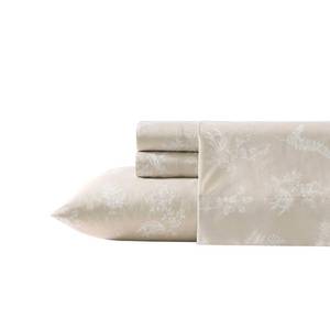 lot 38717 image: Wrangler - King Size Sheet Set, Ultra-Soft & Wrinkle-Resistant Bedding for Year Round Comfort, Deep Pockets, Bed Sheets with Matching Fitted Sheet & Pillowcases (Foliage Beige) - Retail $43